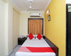OYO 15258 Hotel Arya International (Kolkata, Indija)