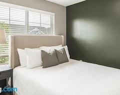Entire House / Apartment Landing - Modern Apartment With Amazing Amenities (id9540x31) (Sunbury, USA)