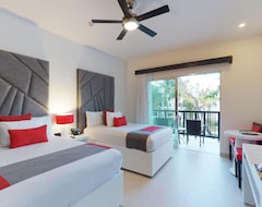 Khách sạn The Fives Beach Hotel & Residences - All Senses Inclusive (Playa del Carmen, Mexico)