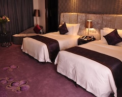 Sentosa Hotel Shenzhen Feicui Branch, Enjoy Tropical Swimming Pools And High-Class Fitness Club (Shenzhen, China)