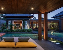 فندق Hotel Indigo Bali Seminyak Beach - IHG® أحد فنادق (سيمنياك, إندونيسيا)