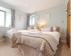 Hele huset/lejligheden The Riblows, Cape Cornwall, Pet Friendly, With Hot Tub In St Just (Penzance, Storbritannien)