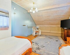 Entire House / Apartment 2 Bedroom Accommodation In Seketin (Novi Marof, Croatia)