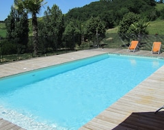 Toàn bộ căn nhà/căn hộ Summer Holidays, Lazing Around The Pool, With Friends Or Family (Lavaur, Pháp)