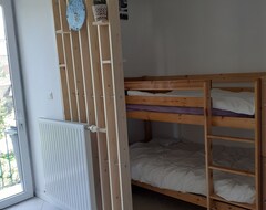 Cijela kuća/apartman Studio Rez De Chauss?e 2 ? 4 Personnes Au Centre Ville De Tence (Tence, Francuska)