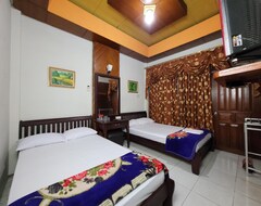 Hotel Dirgahayu Ponorogo (Ponorogo, Indonezija)