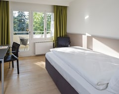 Vitalboutique Hotel Zurzacherhof (Bad Zurzach, İsviçre)