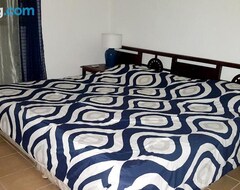 Tüm Ev/Apart Daire Apartment With One Bedroom In La Savane, With Wonderful Mountain View, Furnished Garden And Wifi - 2 Km From The Beach (Grand Case, Antilles Française)