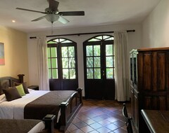 Hotel Trapp Family Country Inn (Alajuela, Costa Rica)