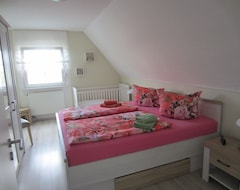 Hele huset/lejligheden Fewo Bienwald 105 M², Ideal For Families And Can Accommodate 2 - 6 People (Teuchern, Tyskland)