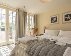 Toàn bộ căn nhà/căn hộ Pigsty Cottage - Luxurious Apartment Within Orangery (Melksham, Vương quốc Anh)