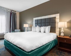 Hotel Solstice Erie Inn & Suites (Erie, USA)