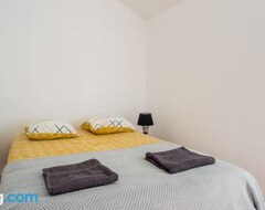 Cijela kuća/apartman Maison Pour Les Vacances Et Les Evenements Saint-symphorien Des Bruyers (Saint-Symphorien-des-Bruyères, Francuska)