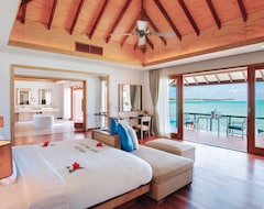 Khách sạn Hideaway Beach Resort & Spa (Haa Alifu Atoll, Maldives)
