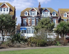 Khách sạn Breakers Guest House (Eastbourne, Vương quốc Anh)