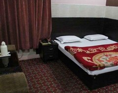 Hotel Red Rose (Jammu, India)