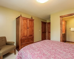 Entire House / Apartment Tamarack Resort Vacation Dream Home 3br  covered Deck, Hot Tub (Tamarack, USA)