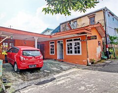 Khách sạn OYO 92759 Penginapan Piji Kembar (Karanganyar, Indonesia)