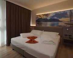 Ambassador Suite Hotel (Riva del Garda, Italia)