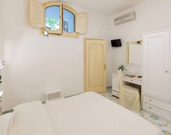 Hotel Apartment Bella Vista (Morano Calabro, Italy)