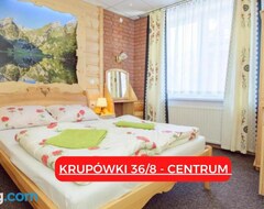 Casa/apartamento entero Krupowki 36 / 8a - Pokoj 2 osobowy z widokiem na Giewont (Zakopane, Polonia)
