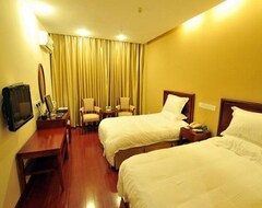 Hotelli Green Tree Inn ( Shaoxin g Xin chang Dafou) (Xinchang, Kiina)