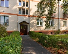 Hele huset/lejligheden Roomy Apartment Oczapowskiego In Bielany By Renters (Warszawa, Polen)