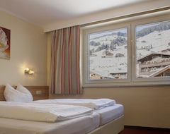 Hotelli Aparthotel Dorfplatzl (Hintertux, Itävalta)