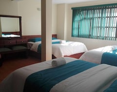 Hotel Donde Marcelo (Baños, Ecuador)