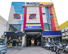 Khách sạn Fabhotel K9 Regency (Jalandhar, Ấn Độ)