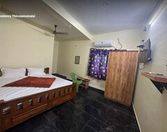 Hotelli Sharma Residencytiruvannamalai Royalstay (Anthiyur, Intia)