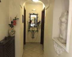 Hotel B&B Art Suite Principe Umberto (Nápoles, Italia)