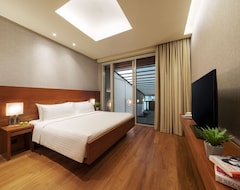 Hotel Oasia Resort Sentosa (Singapore, Singapore)