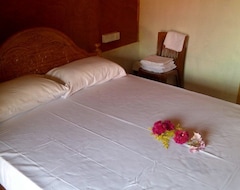 Khách sạn Sunntop Cabana (Trincomalee, Sri Lanka)