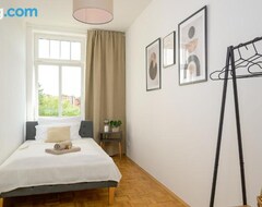 Casa/apartamento entero 3-room-apartment 67qm, Kuche, Netflix, Free-tv (Schkeuditz, Alemania)