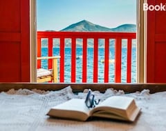 Hotel Dream Boathouse (Klima, Greece)