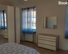 Cijela kuća/apartman Novi Outlet Apartment (Novi Ligure, Italija)