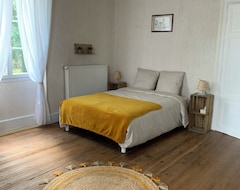 Entire House / Apartment Vrbo Property (Montesquieu, France)