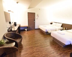 Leevana Hotel (Hat Yai, Thailand)