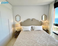 Koko talo/asunto Magnificent 3 Bedroom Penthouse (Fuengirola, Espanja)