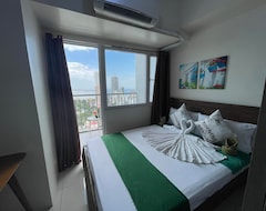 Hotel Green Residences Condotel (Manila, Filipinas)