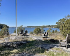 Hele huset/lejligheden Fantastic Seafront Location With Pool And Inga Lindstrom Around The Corner (Nyköping, Sverige)