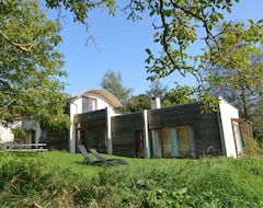 Cijela kuća/apartman Dreamy Holiday Home With Pool, Garden, Roof Terrace, Bbq (Braine-le-Comte, Belgija)