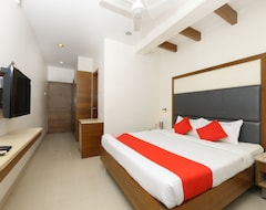 Khách sạn OYO 683 Hotel Sri Chakra Inn (Chennai, Ấn Độ)