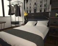 Hotel Roxy (Milan, Italy)