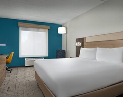 Khách sạn Holiday Inn Express Hotel & Suites Greensboro - Airport Area, An Ihg Hotel (Greensboro, Hoa Kỳ)