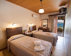 Hotelli Eva Beach (Nydri, Kreikka)