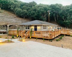 Casa rural Farmstay In Peaceful Canyon. 3br, 3bath (Lompoc, ABD)