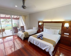 Khách sạn Langkah Syabas Beach Resort (Kinarut, Malaysia)