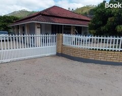 Toàn bộ căn nhà/căn hộ Casa Censi (Brusque, Brazil)